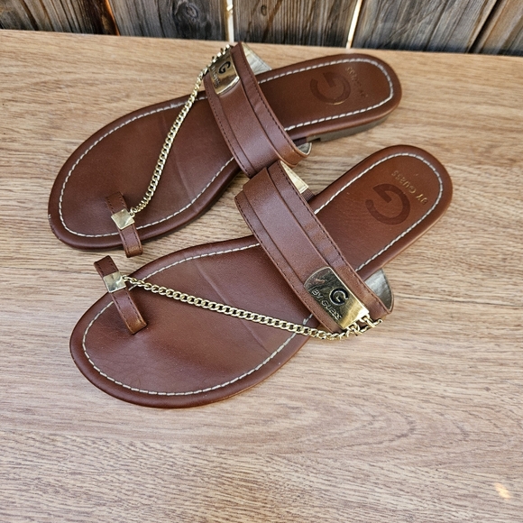 G By Guess Brown Leather Sandals with Gold Chain Size 8 - Picture 2 of 16
